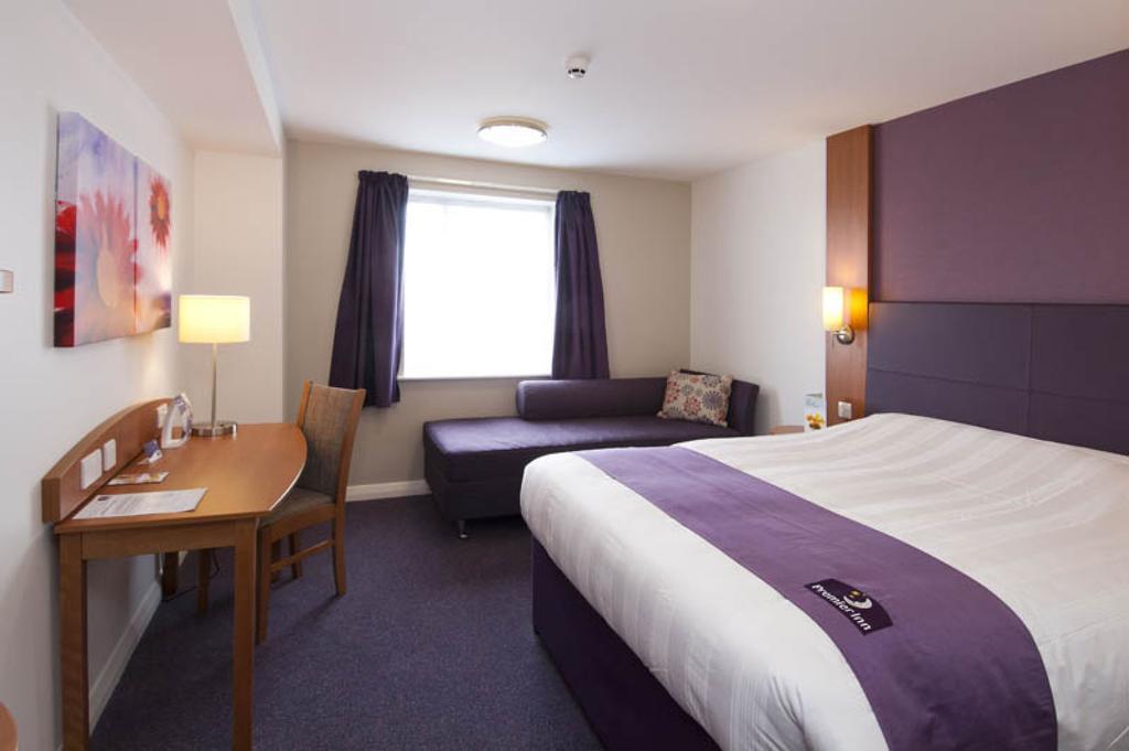Premier Inn Glasgow City Centre South Room photo